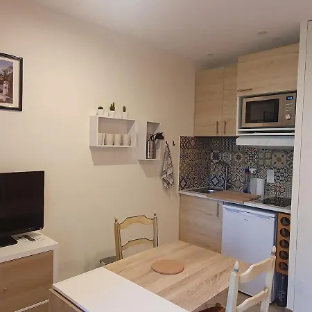 Dans Un Oasis De Verdure - Apartament